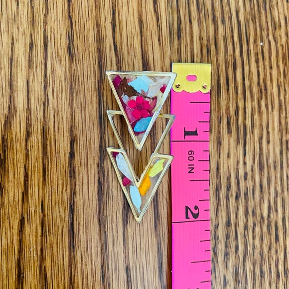 Pressed Flower Earrings - Picture 2 of 3